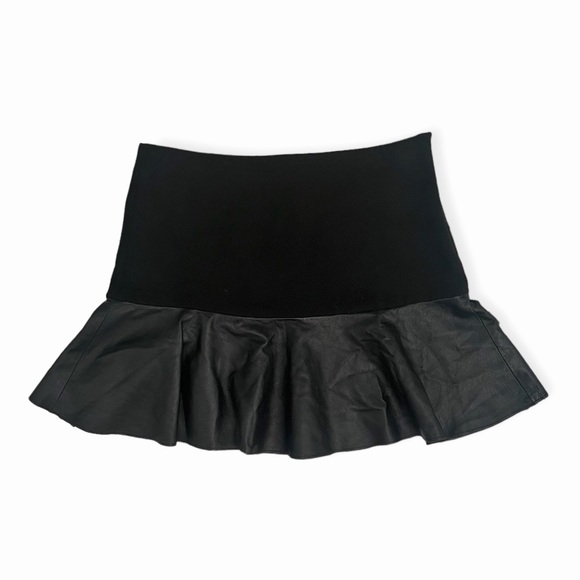 Zara Woman Black Lambskin Leather Frill Ruffle Flare Mini Skirt, sz Small - Picture 4 of 9